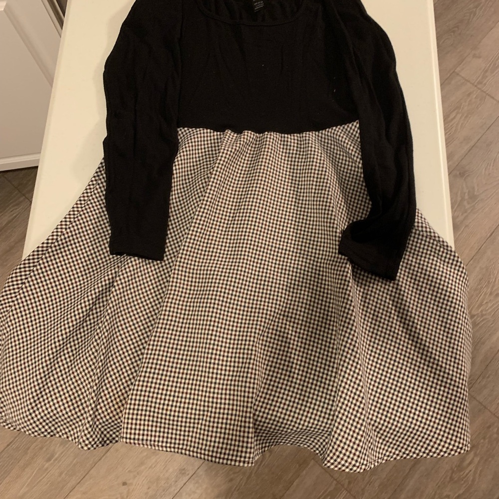 SHEIN Black Ribbed Top